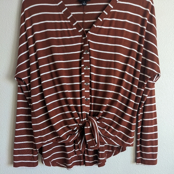 A New Approach (a.n.a) Blouse Top - Picture 12 of 12